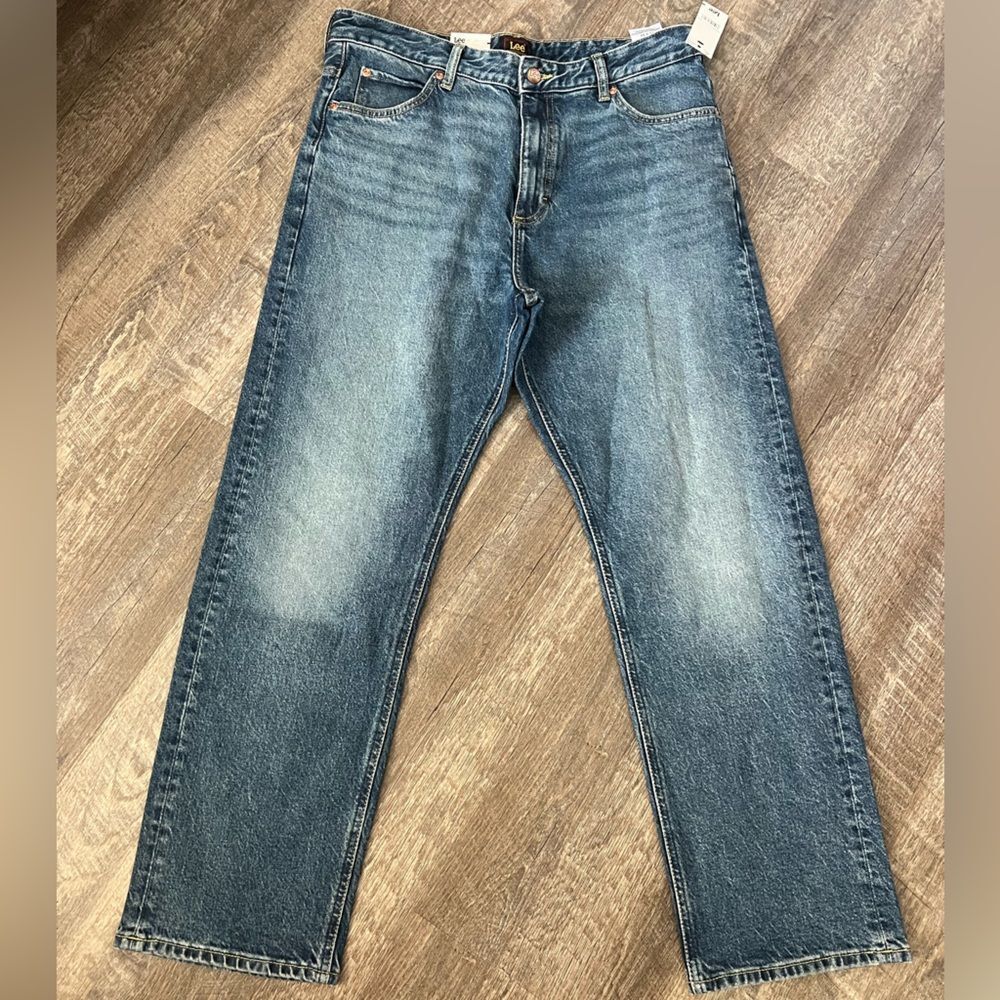 Lee Premium Women's Classic Ride Jean- Size 32